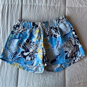 Patagonia Barely Baggies Size XS Blue Floral 2 inch Inseam